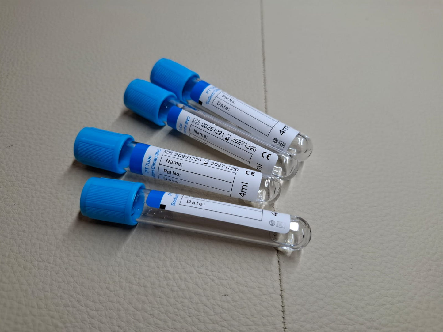 1 Caja 600 Tubos AZUL, Toma de Muestra - PT TUBE