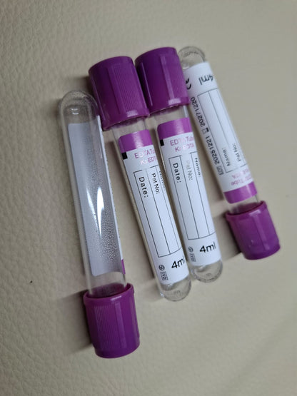 1 Bandeja, 100 Tubos MORADO, Toma de Muestra - EDTA TUBE