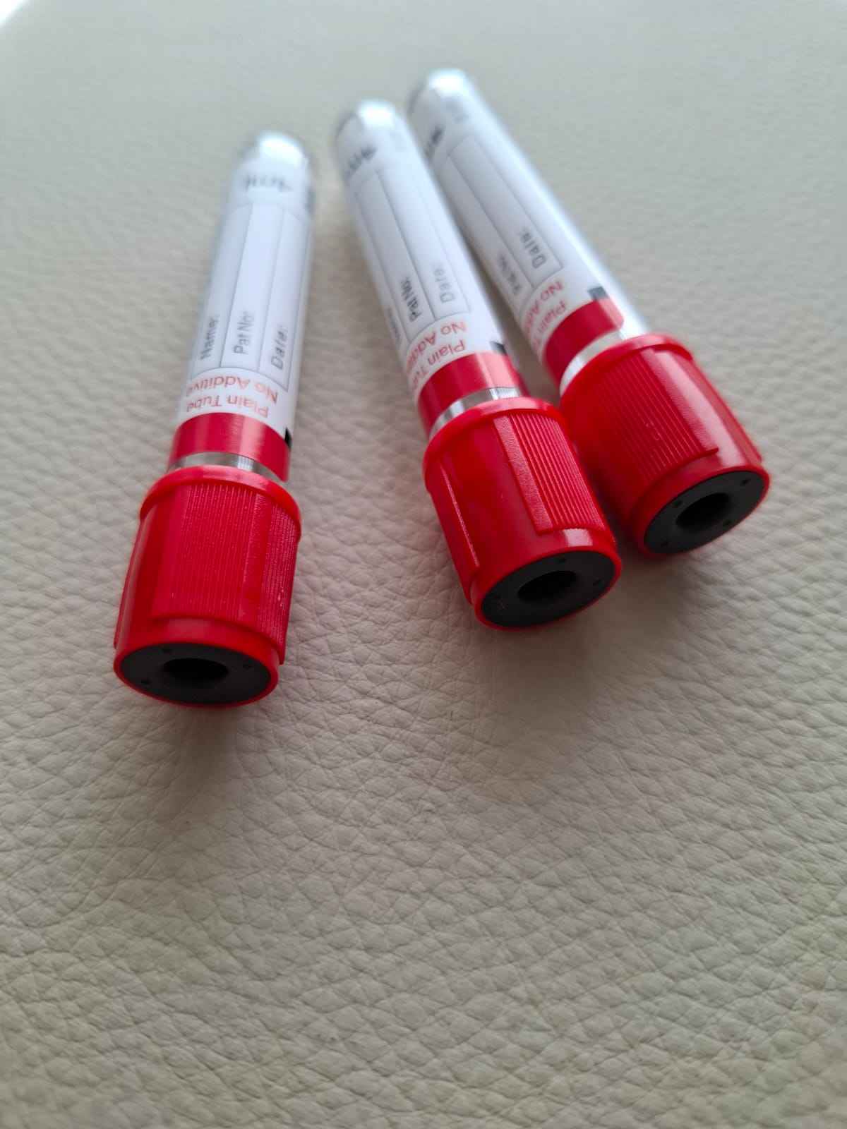 1 Caja 600 Tubos ROJOS, Toma de Muestra, PLAIN TUBE